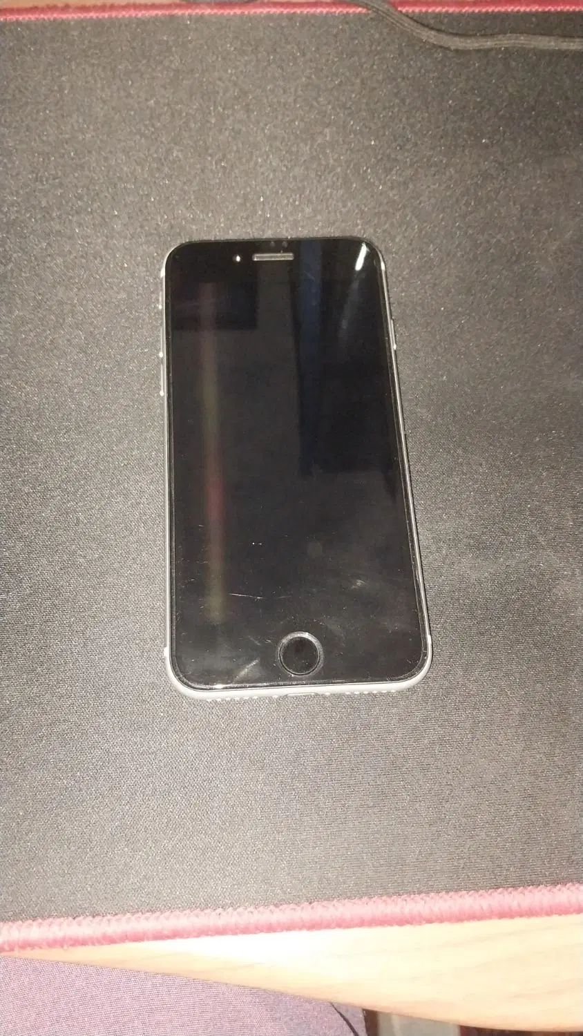 iphone se 2020 128|موبایل|تهران, شهرک چیتگر|دیوار