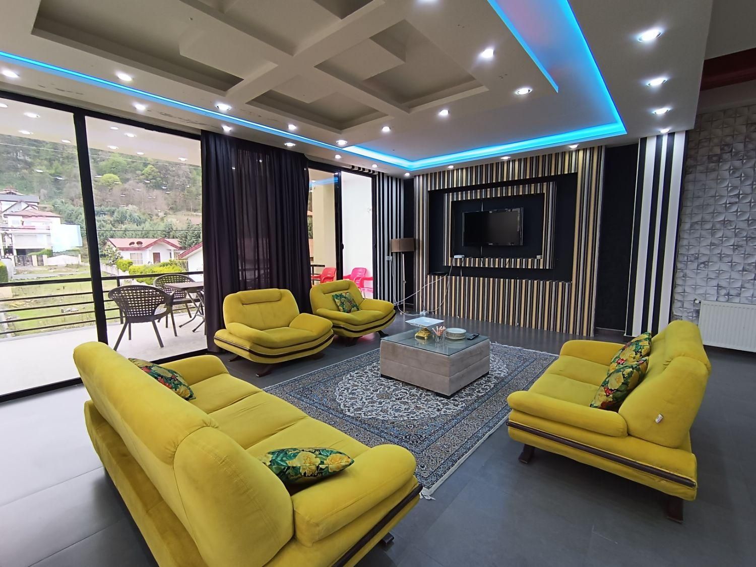 *مدرن۴خواب تریبلکس استخردار بیلیارد پلاک۱جنگل شیک|اجارهٔ کوتاهمدت ویلا و باغ|سلمانشهر, |دیوار