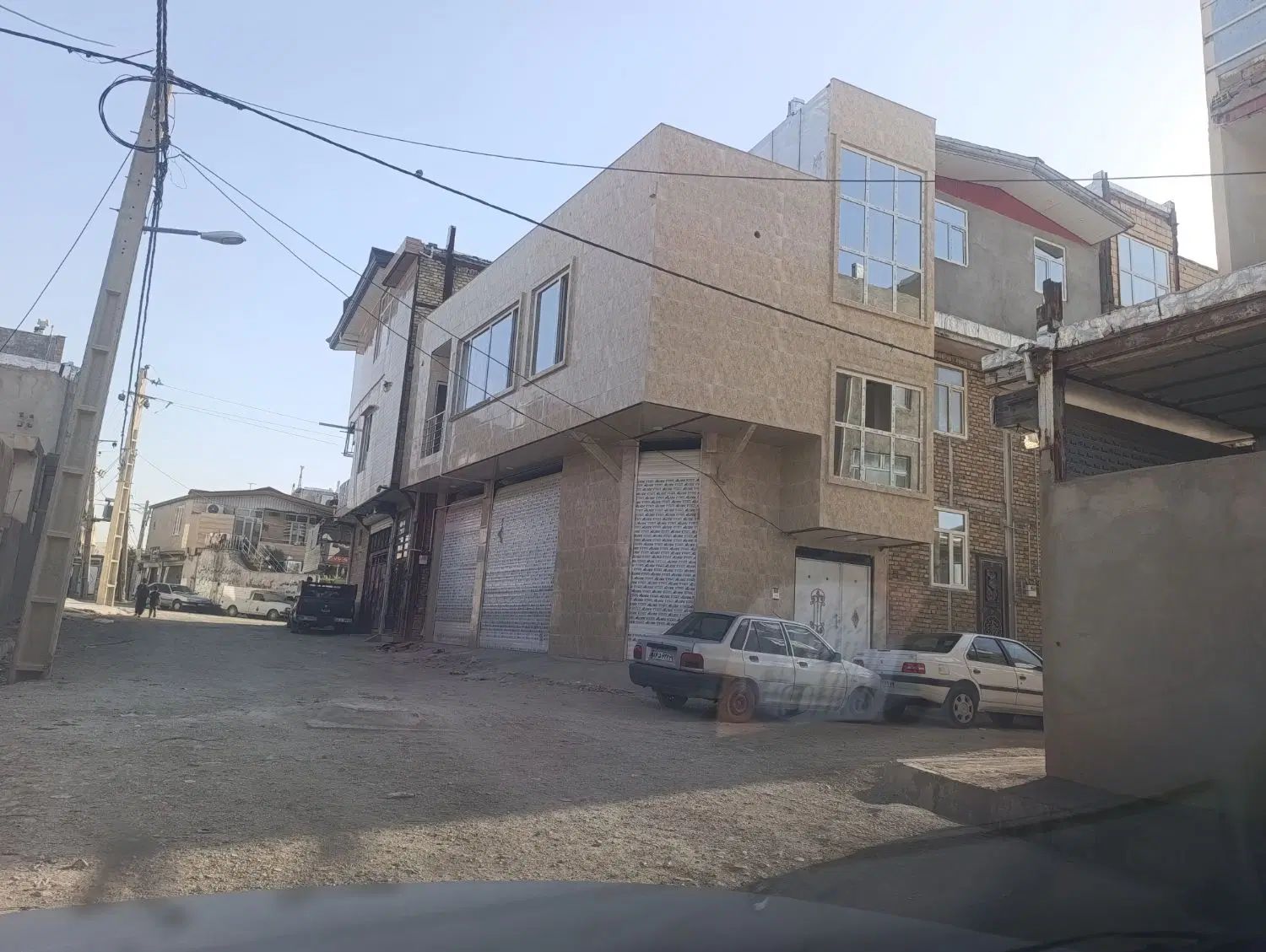 منزل فروش مناسب مسکونی تجاری  واقع در زعفران|فروش خانه و ویلا|سرپل ذهاب, |دیوار