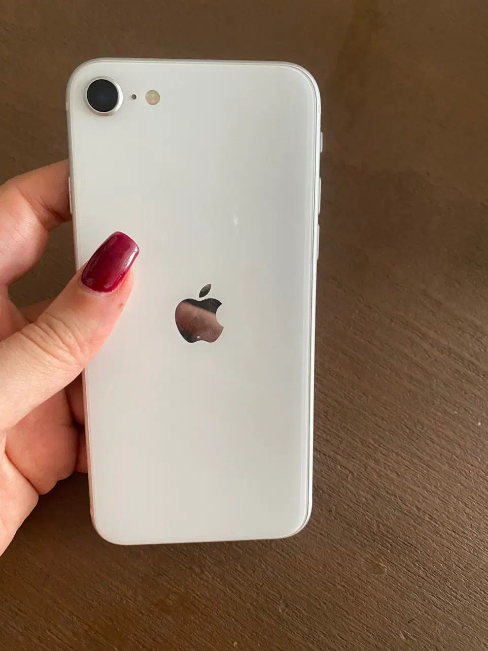 اپل iPhone SE (2020) با حافظهٔ ۱۲۸ گیگابایت|موبایل|مشهد, هنرستان|دیوار