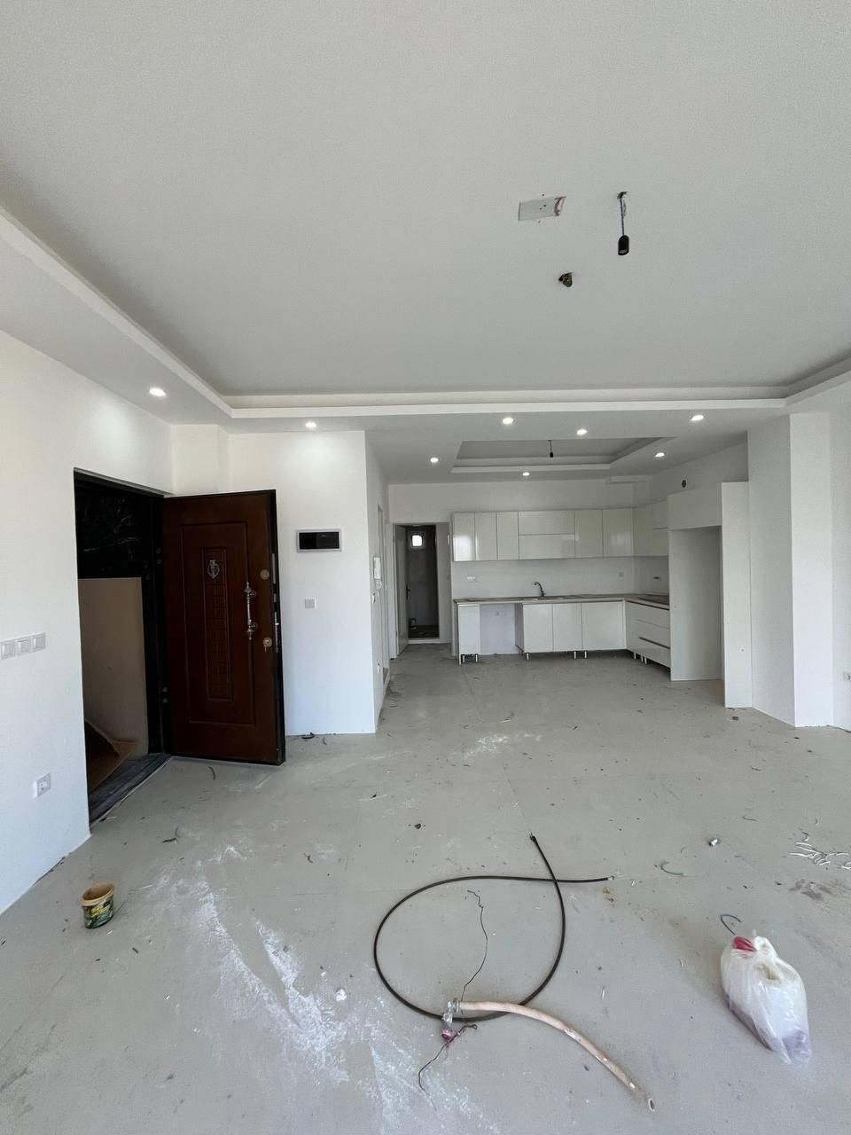 فروش آپارتمان ۹۳ متری ۲ خواب مستر|فروش آپارتمان|نور, |دیوار