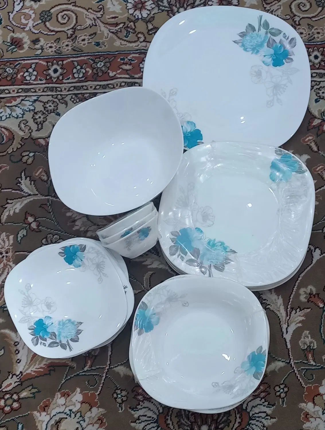 ۴دست ارکوپال ۲۴نفره ست ۵تیکه پذیرایی ۵۰۰تومان|ظروف سرو و پذیرایی|محمدشهر, محمدشهر|دیوار