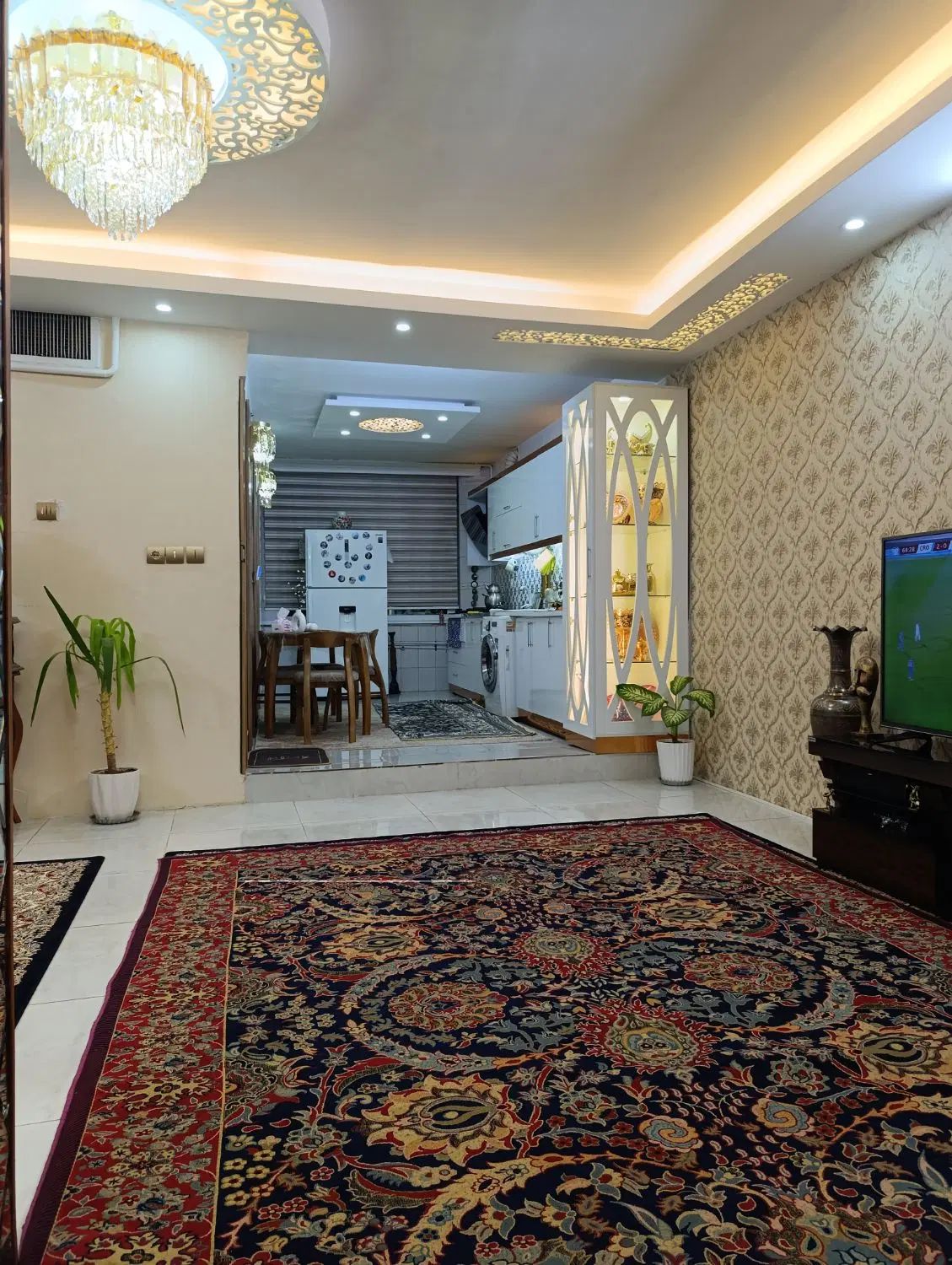 فروش آپارتمان ۸۵ متری ۲ خوابه طبقه ۲ در گاز|فروش آپارتمان|مشهد, گاز|دیوار