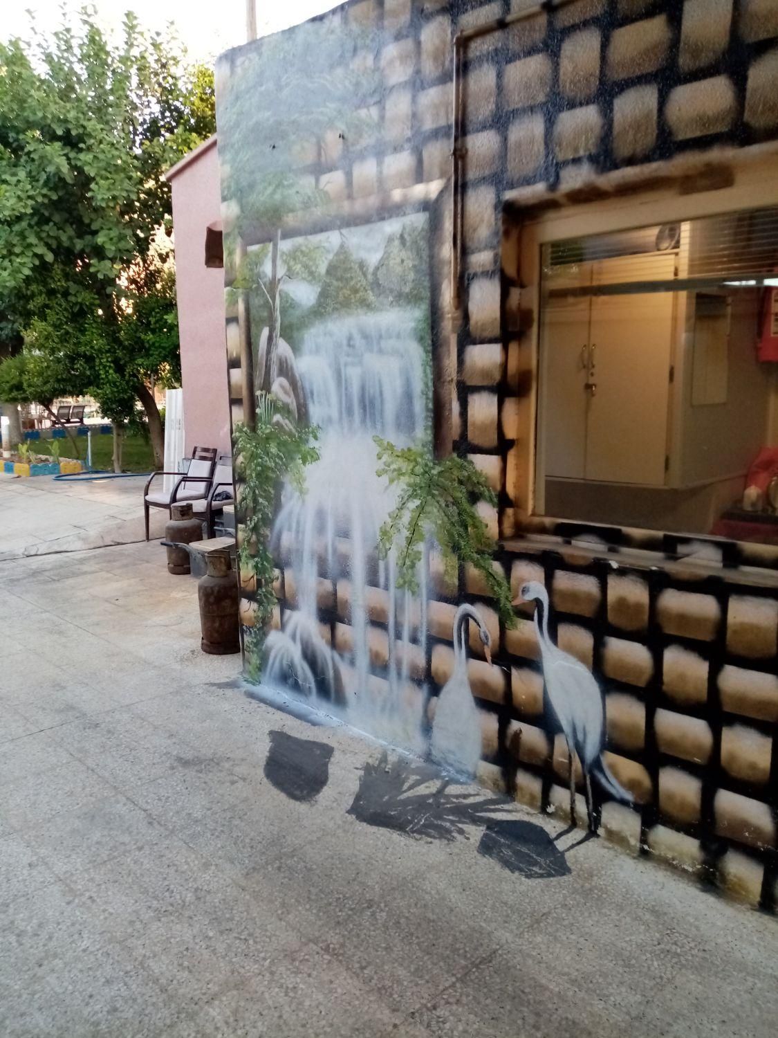 رنگ آمیزی دیوار،درب،پنجره ونقاشی روی دیوار|خدمات پیشه و مهارت|اهواز, پادادشهر|دیوار