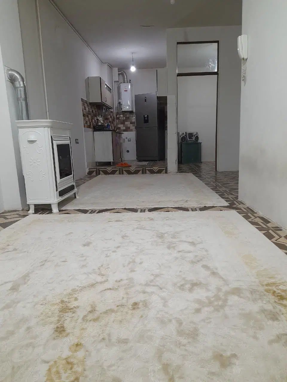 آپارتمان تمیز ویژه مسافرین عزیز|اجارهٔ کوتاه‌مدت آپارتمان و سوئیت|مشهد, کشاورز|دیوار