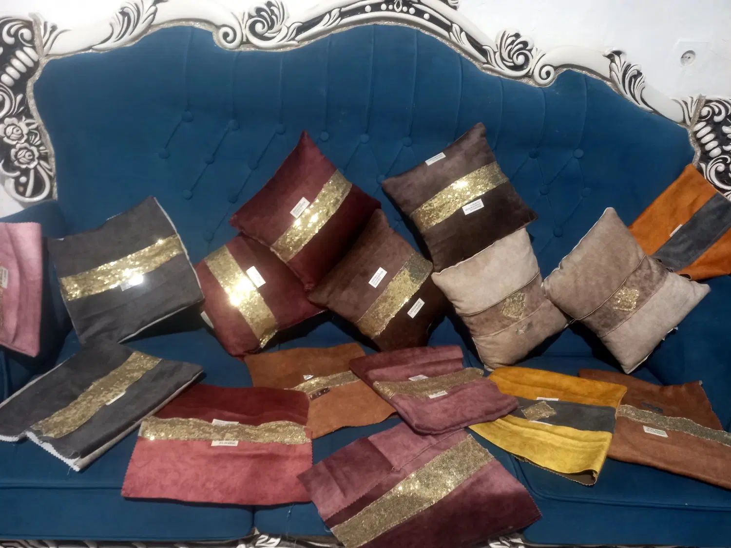 تعدادی کوسن یا بالشتک بفروش میرسد دونه ۵۰|صنایع دستی و سایر لوازم تزئینی|ورامین, ورامین|دیوار