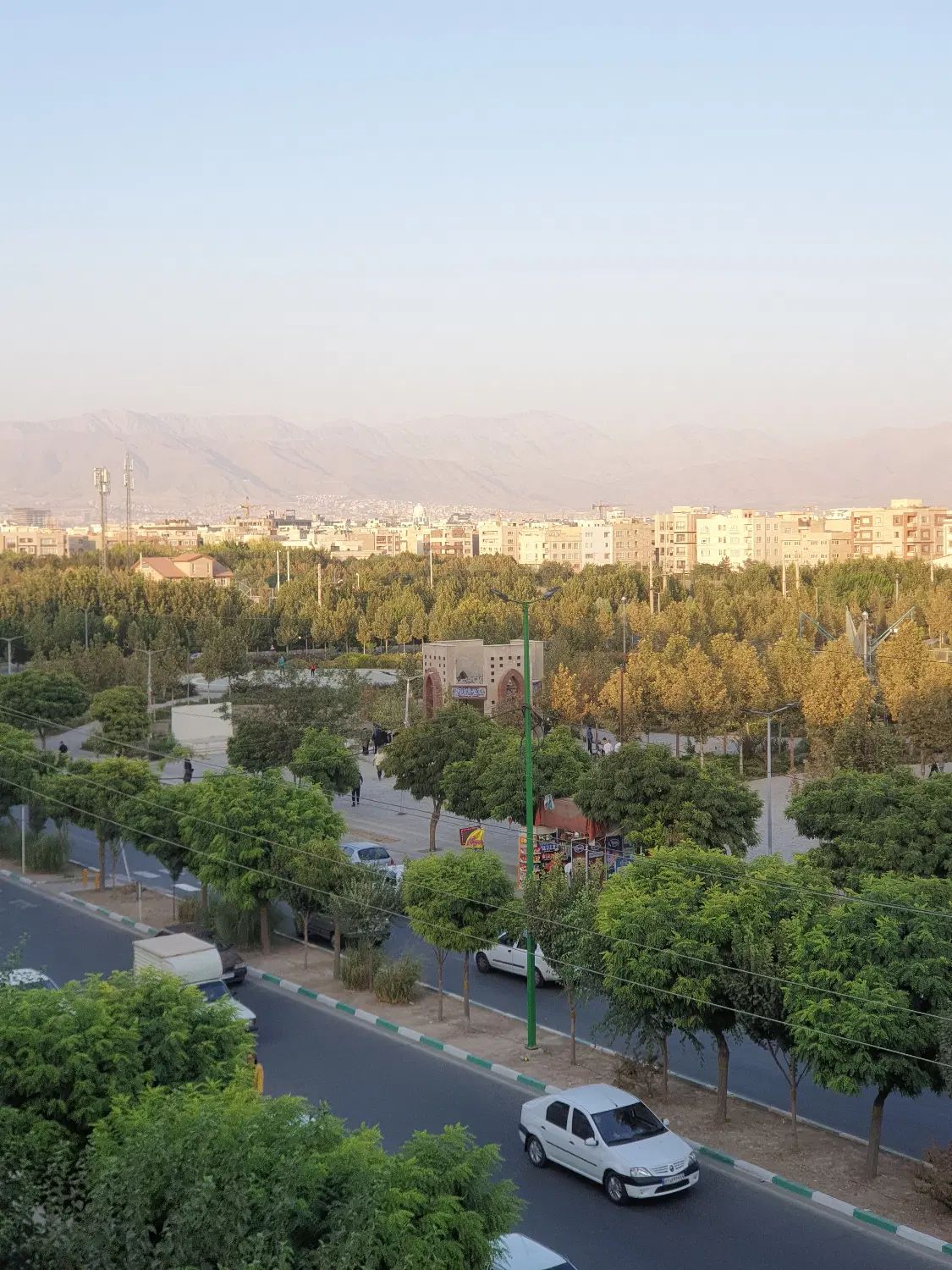 اجاره اپارتمان ۱۱۲متری مهرشهرساماندهی روبه پارک|اجارهٔ آپارتمان|کرج, ساماندهی|دیوار