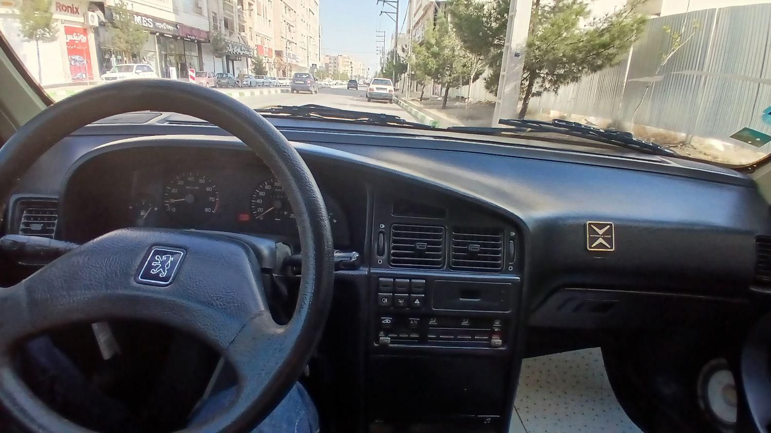 پژو 405 GLX  مدل ۱۳۸۳ موتور تازه تعمیر نیش استارت|خودرو سواری و وانت|مشهد, میان ولایت|دیوار