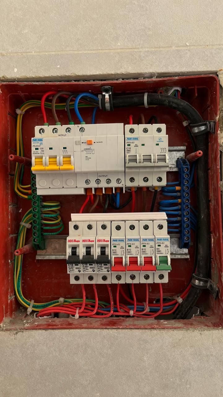 برقکار  و نصب دوربین شبانه روزی محمودآباد سرخرود|خدمات پیشه و مهارت|محمودآباد, |دیوار