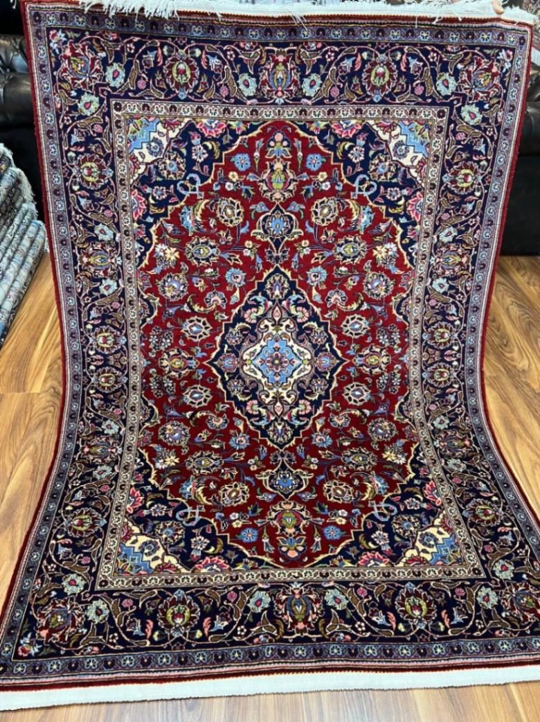 یک تخته قالیچه طول ۱/۸۵ عرض ۱/۳۰ کرک کاشان|فرش|تهران, بازار|دیوار