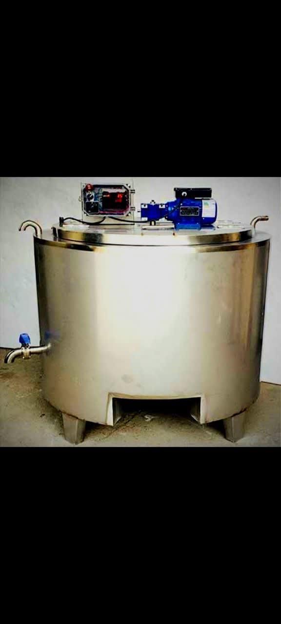 دیگ صنعتی پخت شیر و رب با خنک‌کن|فروشگاه و مغازه|اصفهان, حصه شمالی|دیوار