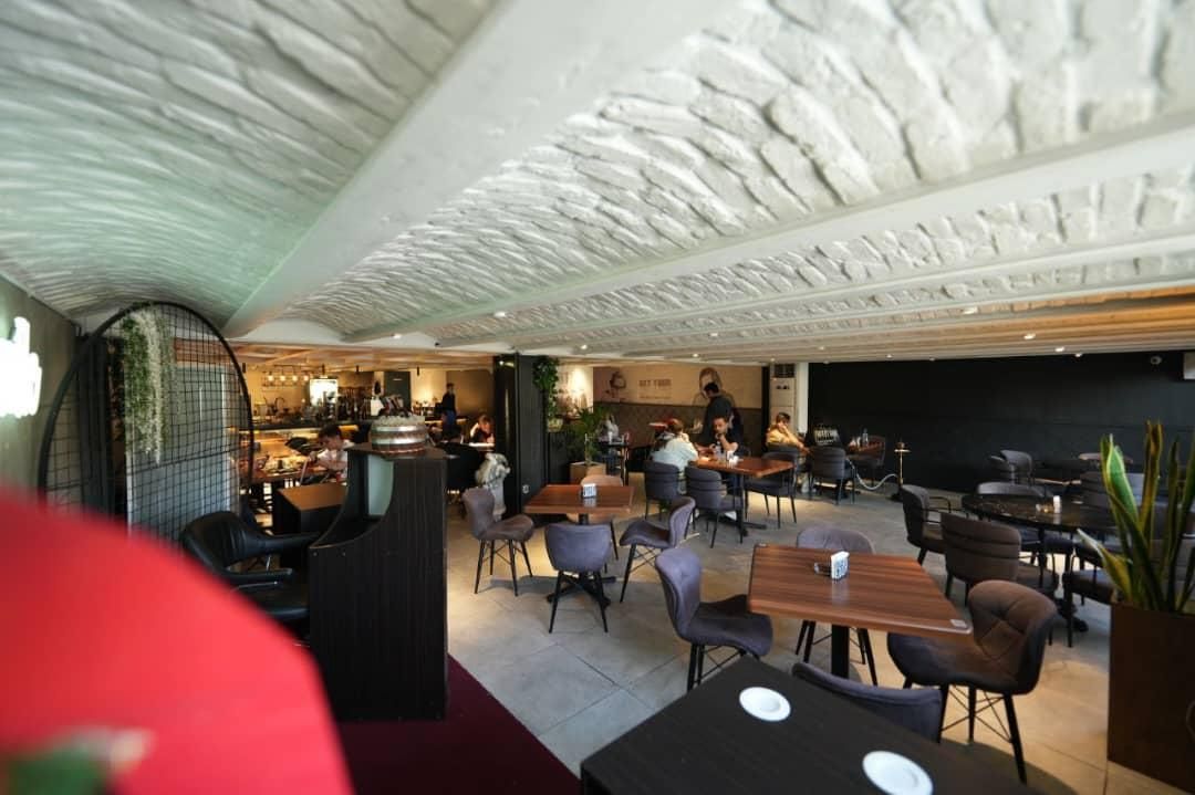 نیروی کار برای کافه فست فود|استخدام خدمات فروشگاه و رستوران|تهران, تهرانپارس غربی|دیوار