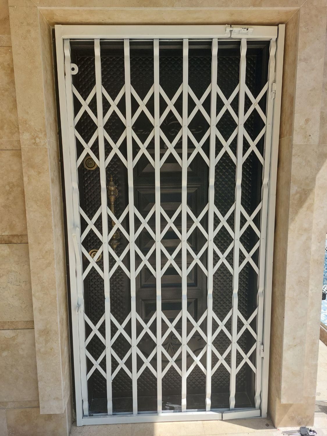 حفاظ آکاردئونی با نصب رایگان|خدمات پیشه و مهارت|فردیس, فردیس|دیوار