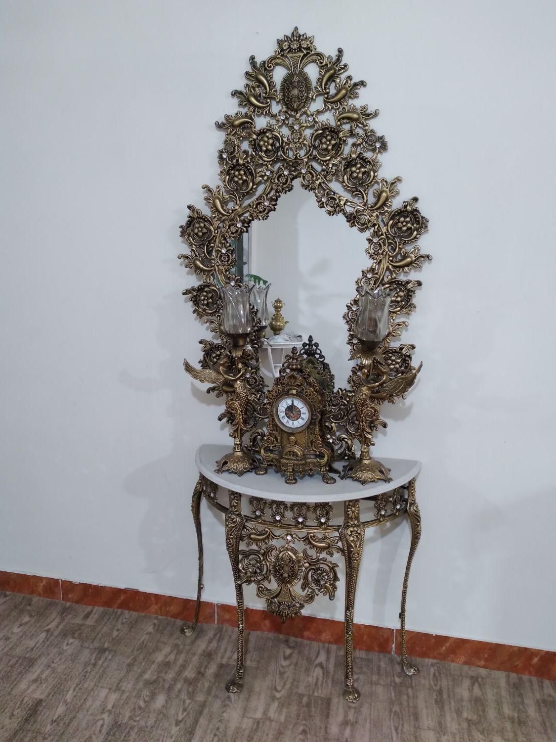 آینه و شعمدان وساعت|آینه|تهران, عبدل‌آباد|دیوار