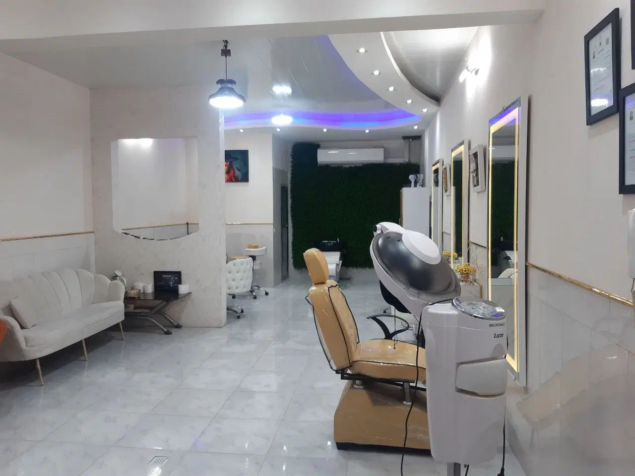 اجاره اداری شیک ، ۸۰ متری در نبش خیابان مدرس|اجارهٔ دفتر کار، اتاق اداری، مطب|کاشان, سه راه پرورشگاه|دیوار