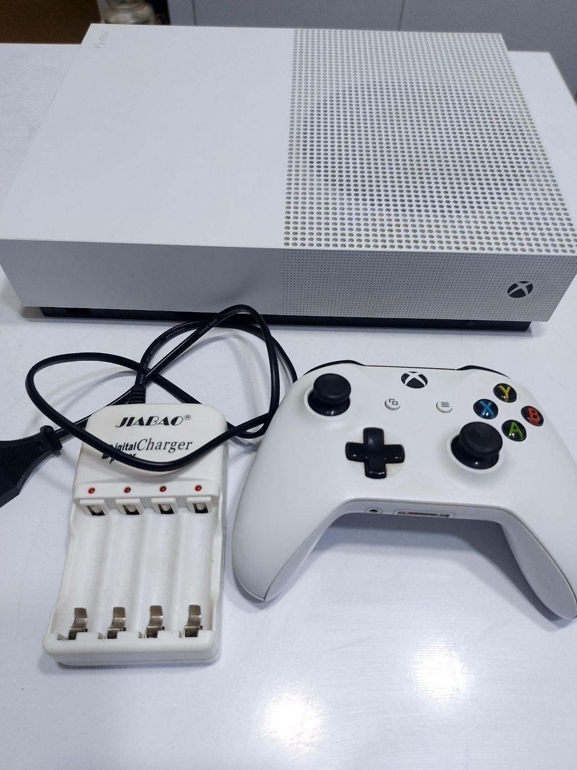 XBOX ONE S|کنسول، بازی ویدئویی و آنلاین|بهبهان, |دیوار