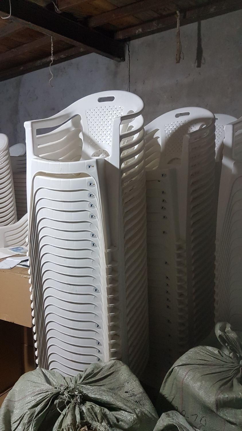 اجاره روزانه صندلی و میز پلاستیکی|صندلی و نیمکت|درگهان, |دیوار