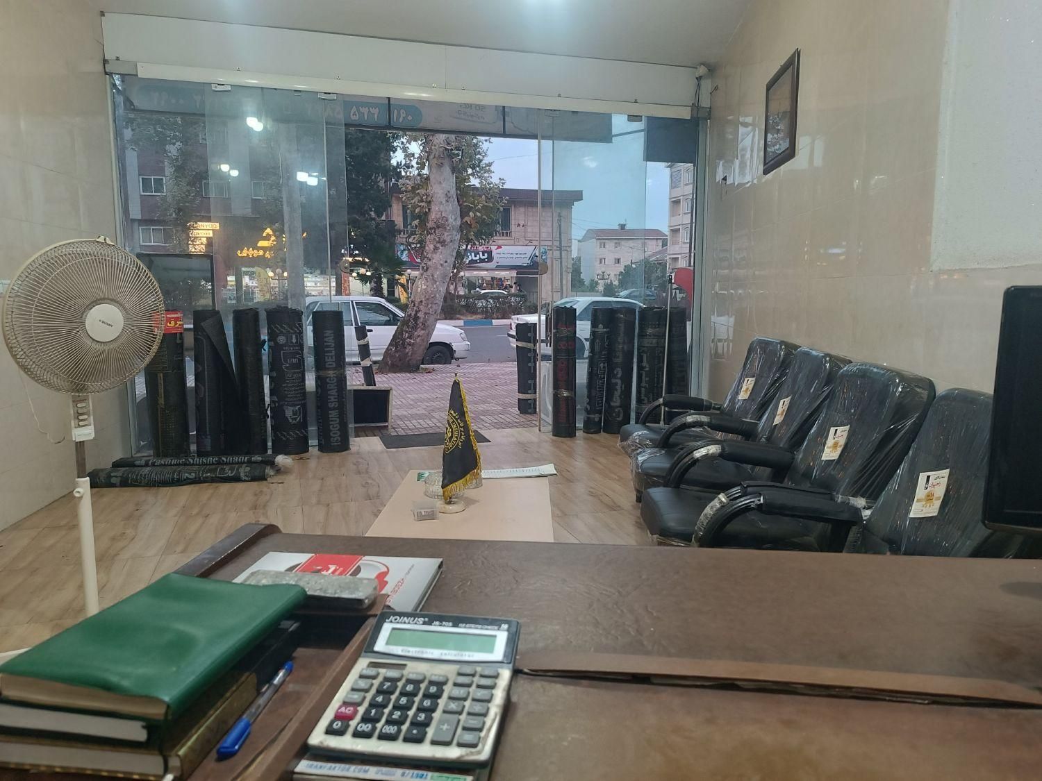 مغازه 33 متری با انبار بزرگ در  فومن|اجارهٔ مغازه و غرفه|فومن, |دیوار