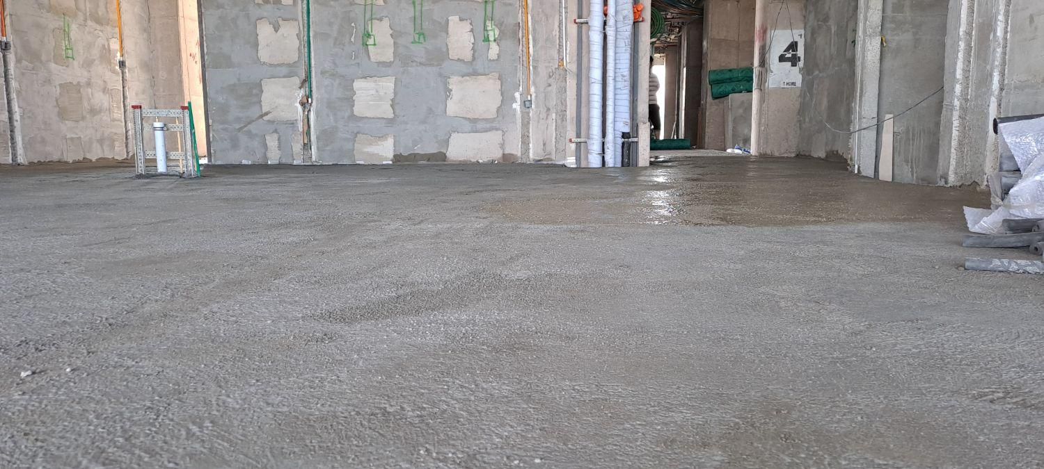 اجرای کفسازی اسکرید|خدمات پیشه و مهارت|رشت, توشیبا|دیوار