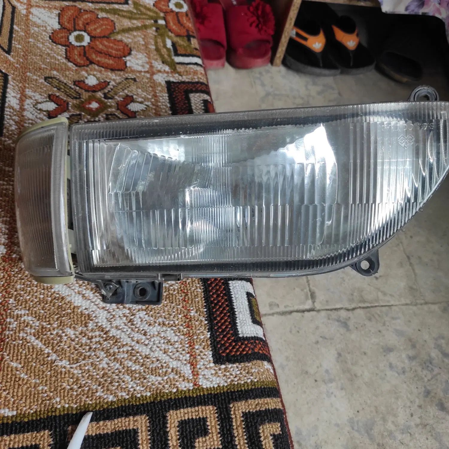 چراغ پراید صبا به همراه راهنما بقل|قطعات یدکی و لوازم جانبی|رشت, پیرکلاچای|دیوار