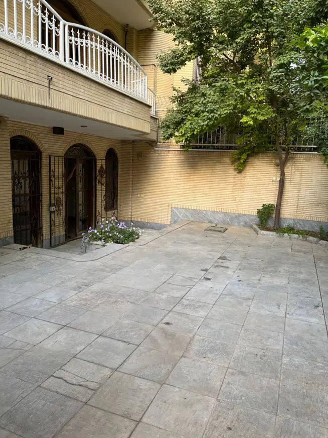 آپارتمان/ویلایی۳طبقه/۲۵۵مترزمین/مشتاق/خیابان مهران|فروش آپارتمان|اصفهان, پارک مشتاق|دیوار