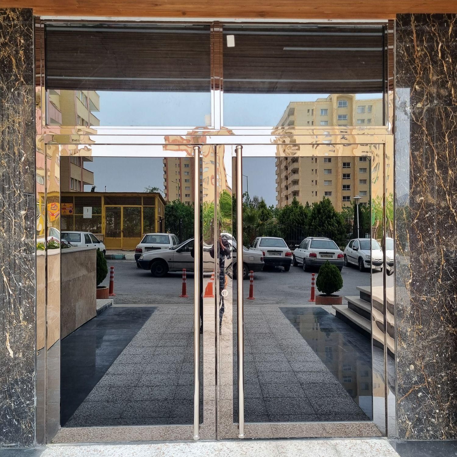 درب استیل، حفاظ استیل، نرده استیل|مصالح و تجهیزات ساختمان|اصفهان, عسگریه|دیوار