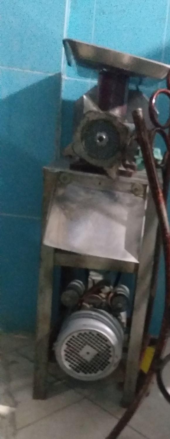 اباژور بالامپ  کم مصرف|چراغ خواب و آباژور|بروجرد, |دیوار