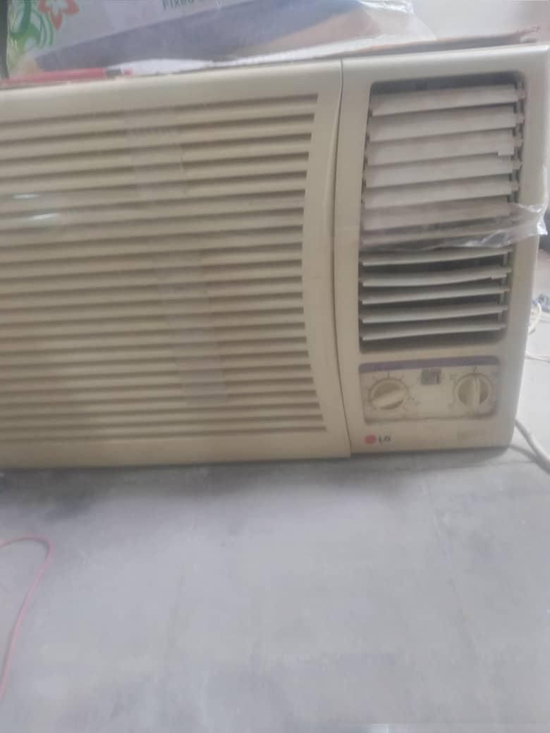 کولر پنجره‌ای|کولر گازی و فن‌کوئل|یزد, |دیوار