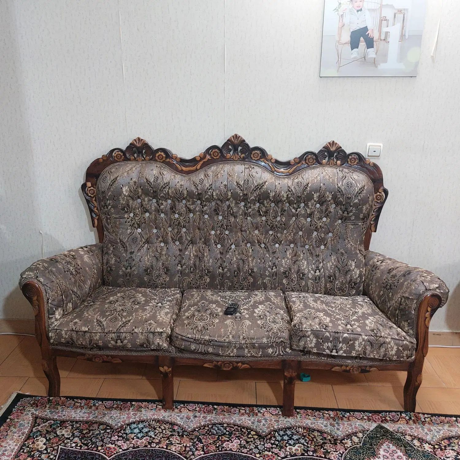 مبل ۹نفره کارکرده     ۱۵۰۰۰۰۰۰|مبلمان خانگی و میز عسلی|تهران, سنگلج (شاپور)|دیوار