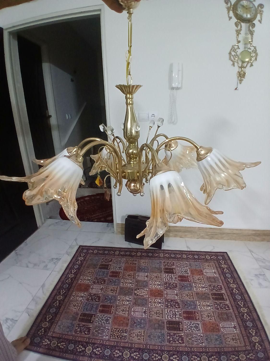 سه عدد لوستر درحد نو با رنگ ثابت|لوستر و چراغ آویز|بروجرد, |دیوار