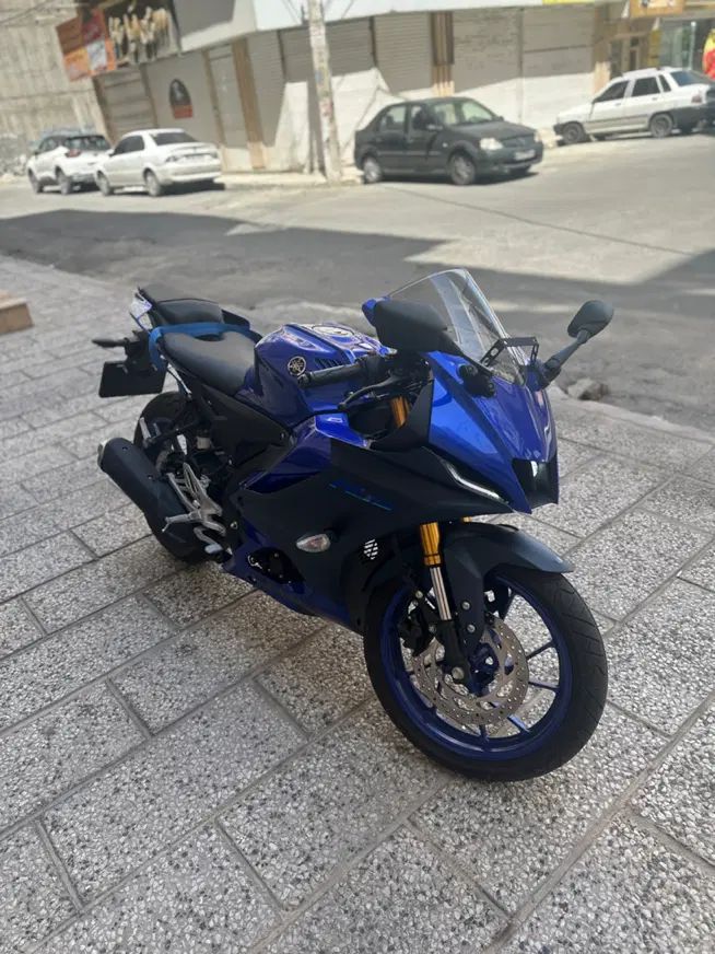 یاماها yamaha r15 ابی 1403 در حد خشک سند سفید|موتورسیکلت|تهران, باغ فیض|دیوار