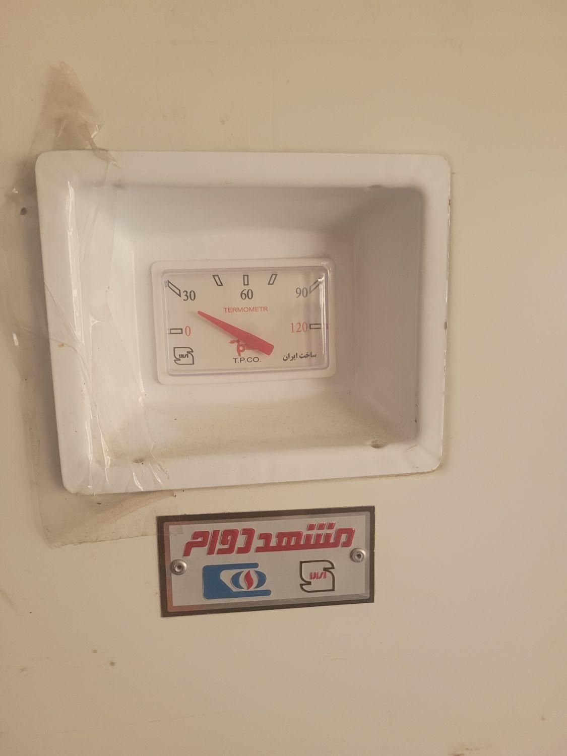 آبگرمکن یخچالی مشهد دوام ۱۸۰ لیتری|آبگرمکن، پکیج، شوفاژ|تربت‌حیدریه, منصوریه|دیوار
