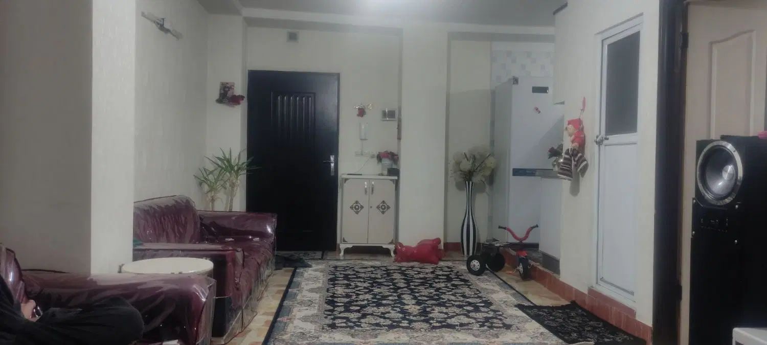 قرچک شهرک طلاییه بهارجنوبی طبقه اول۵۲مترباپارکینگ|فروش آپارتمان|قرچک, شهرک طلائیه|دیوار