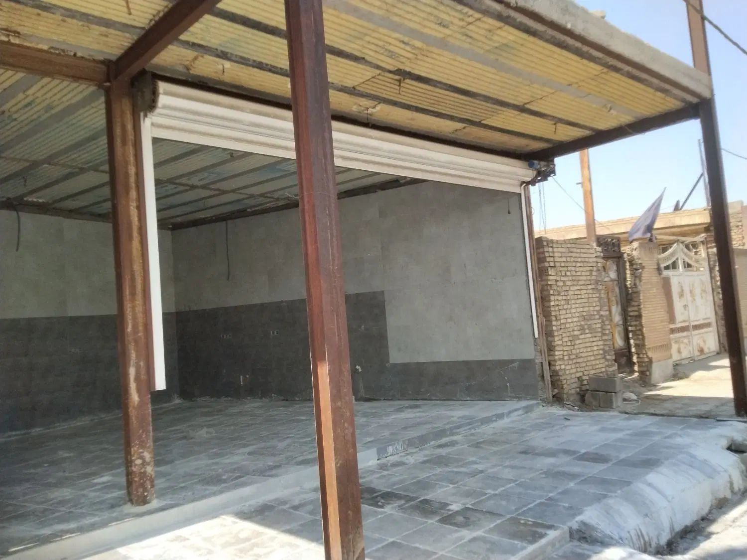 اجاره مغازه اصلی شهرک اهواز  فروشگاه یا نان فانتزی|اجارهٔ مغازه و غرفه|اهواز, شهرک رزمندگان|دیوار