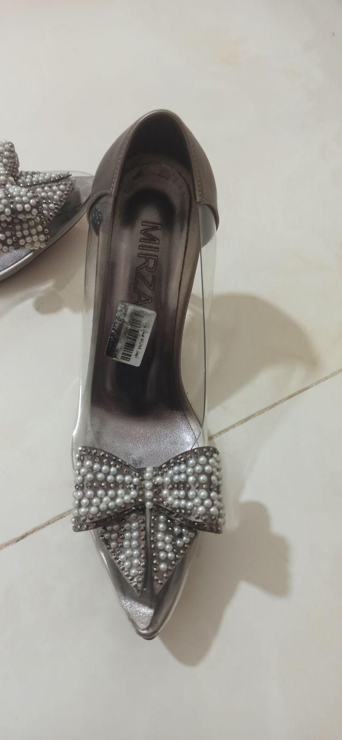 کفش مجلسی سایز ۳۸|کیف، کفش، کمربند|شاهین‌شهر, شهرک میلاد|دیوار