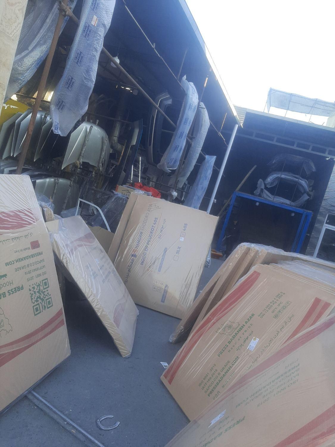 کاپوت ۴۰۵سمند۲۰۶پراید۱۱۱پرشیا۲۰۷کویک آریسان ساینا|قطعات یدکی و لوازم جانبی|تهران, شوش (باغ آذری)|دیوار