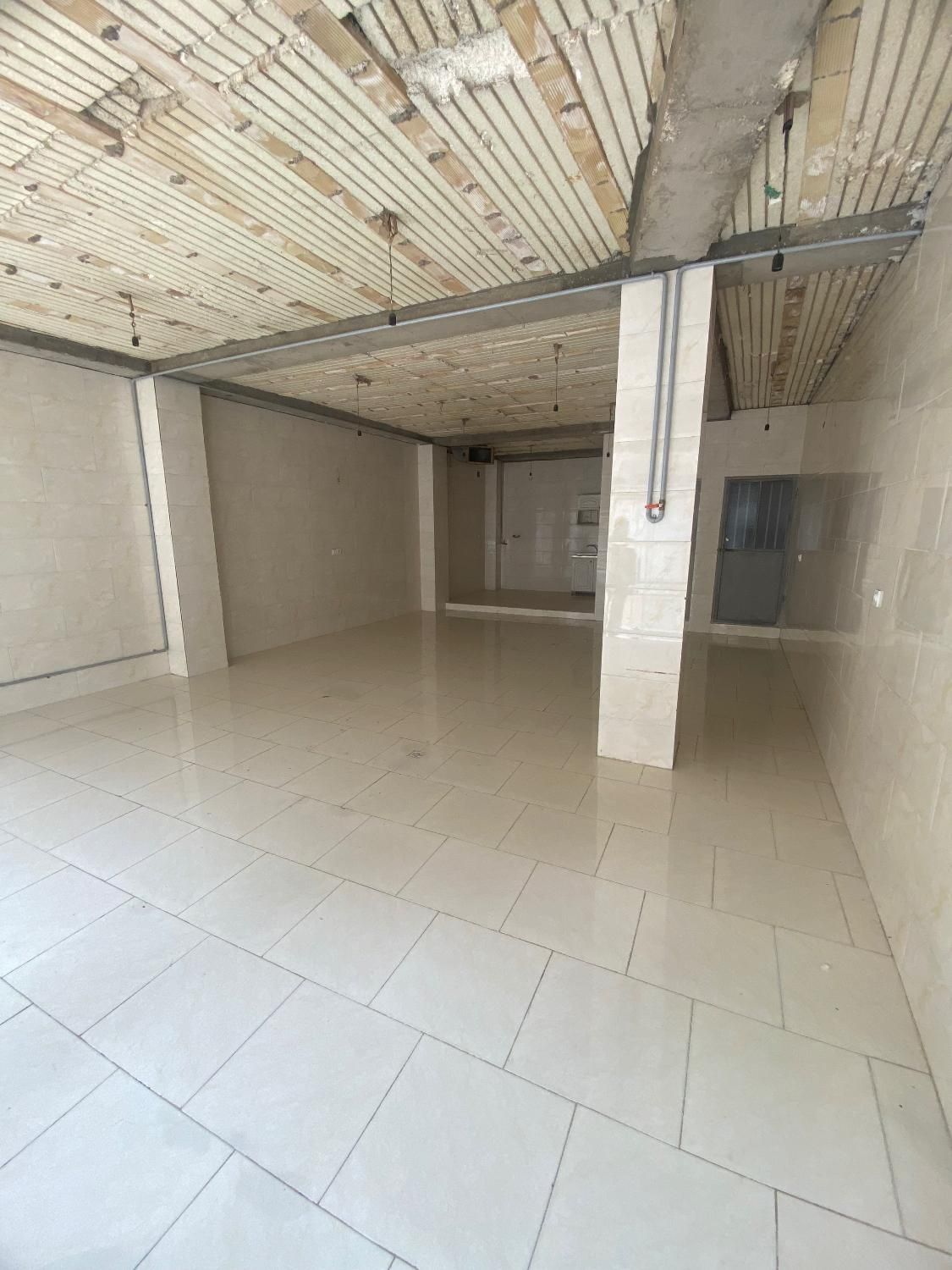 مغازه|اجارهٔ مغازه و غرفه|رباطکریم, الارد|دیوار