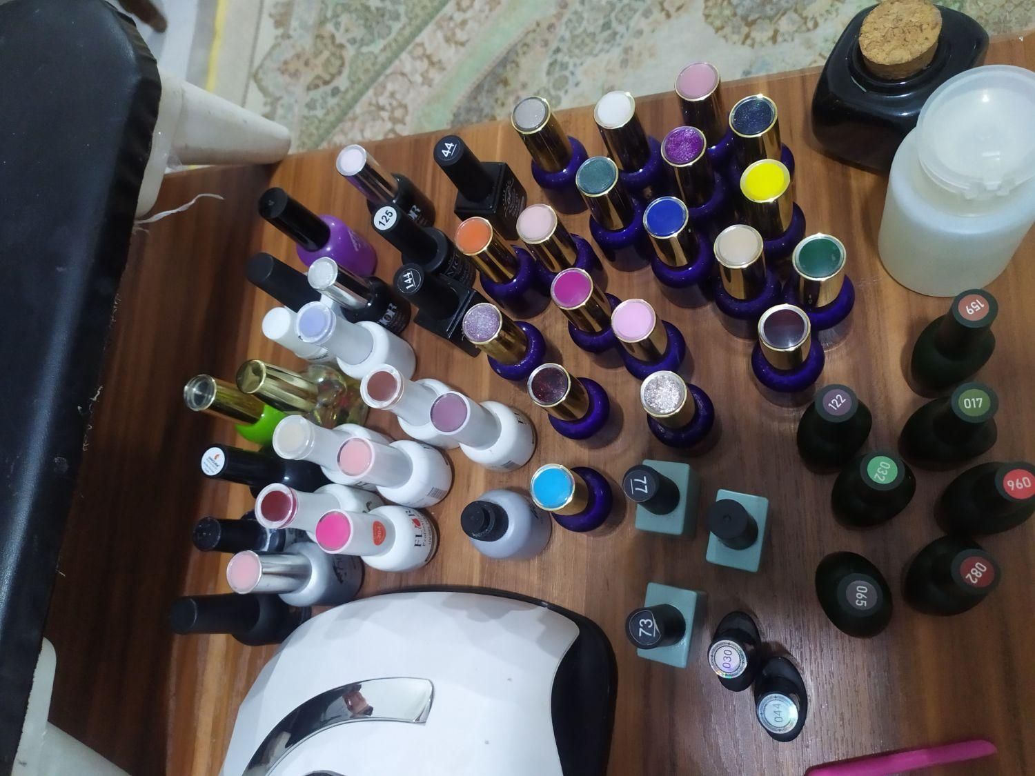 لوازم کاشت ناخن (کامل)|آرایشی، بهداشتی، درمانی|ارومیه, |دیوار