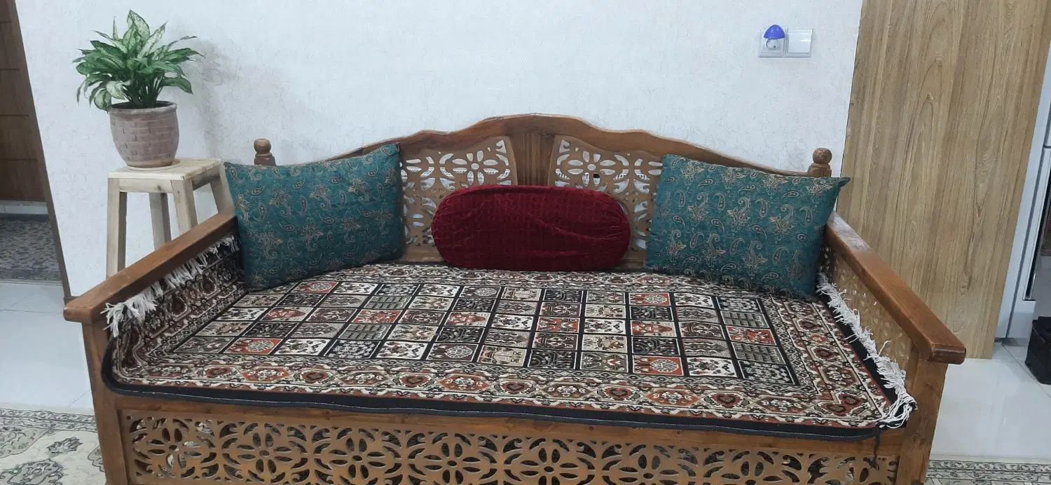 تخت سنتی|تخت و سرویس خواب|اصفهان, کوجان|دیوار