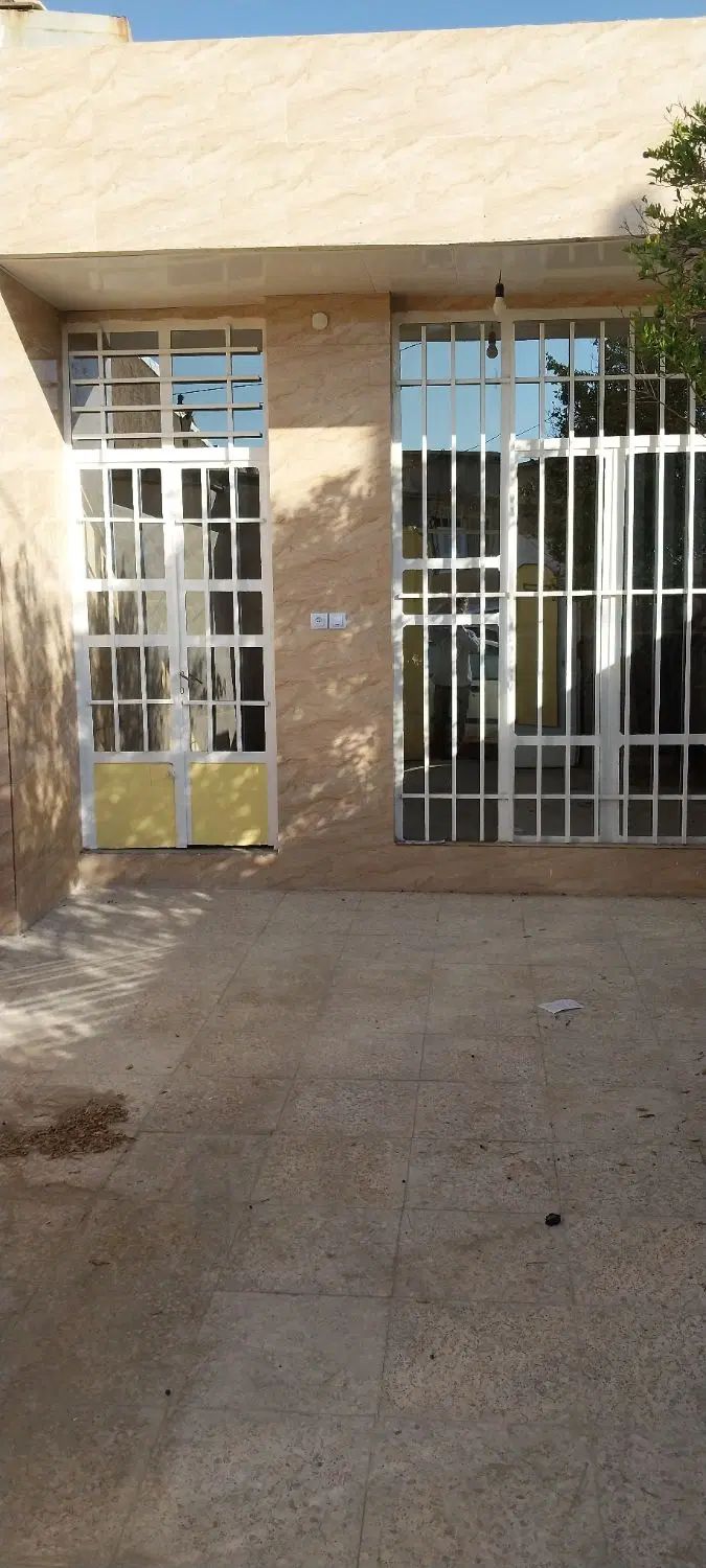 منزل ۲خواب۱۰۰متر درب حیاط مقر/بلوارارتش/ابوالفضل|فروش خانه و ویلا|شیراز, کوزه گری|دیوار
