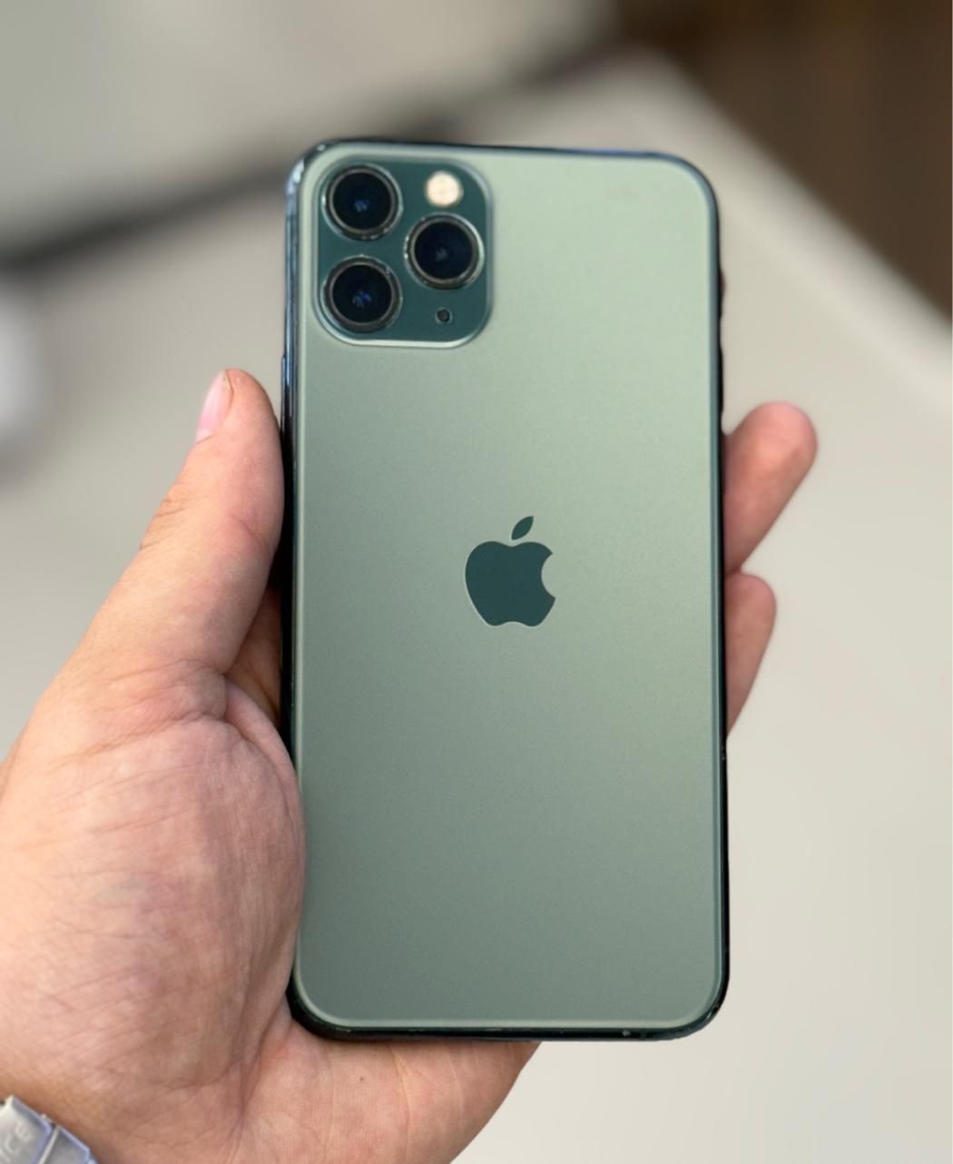 اپل iPhone 11 Pro با حافظهٔ ۲۵۶ گیگابایت|موبایل|رشت, گلسار|دیوار