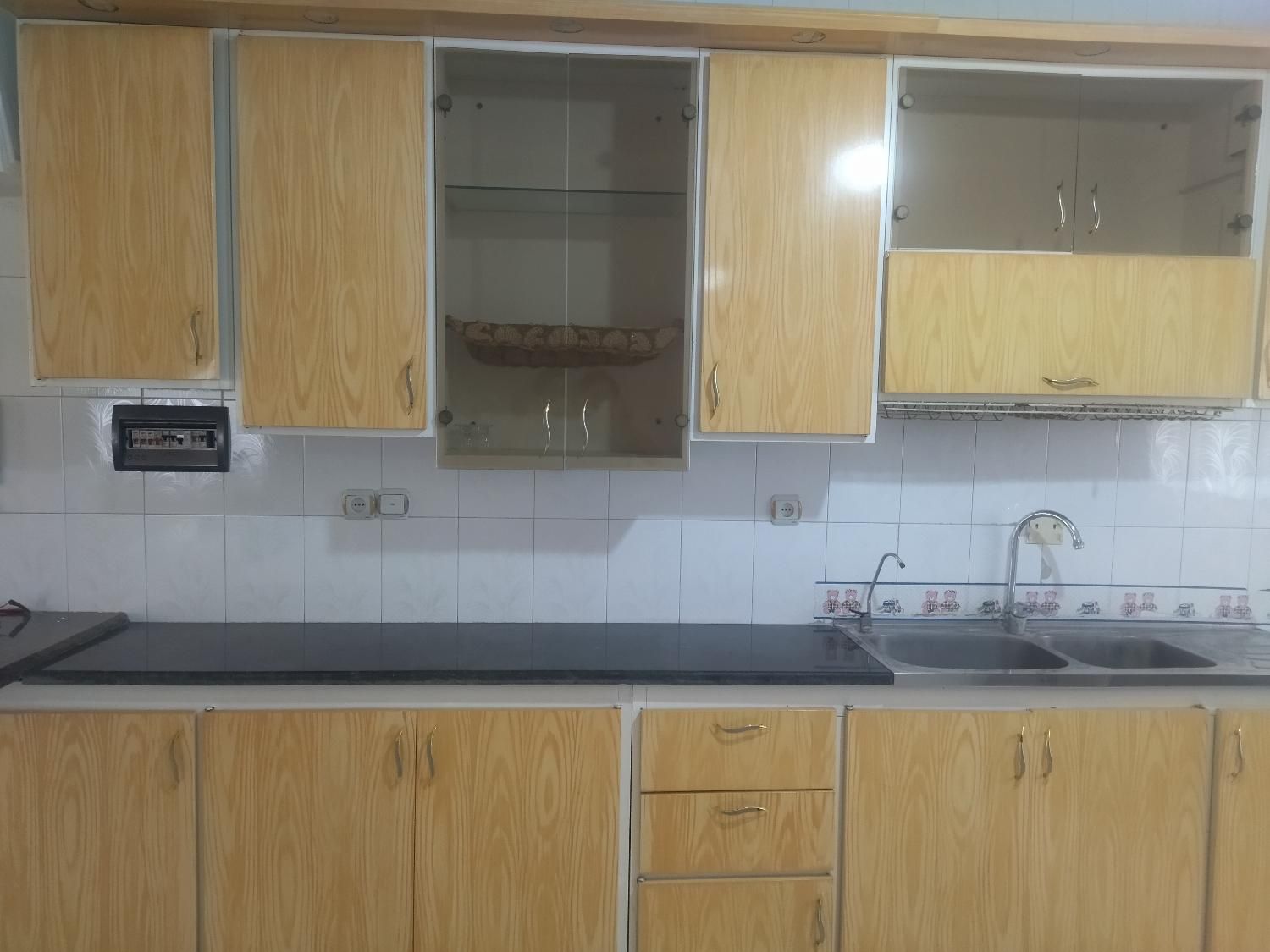 کابینت فلزی آشپزخانه همراه با هود و سینک|آب‌چکان و نظم‌دهنده ظروف|ساری, |دیوار