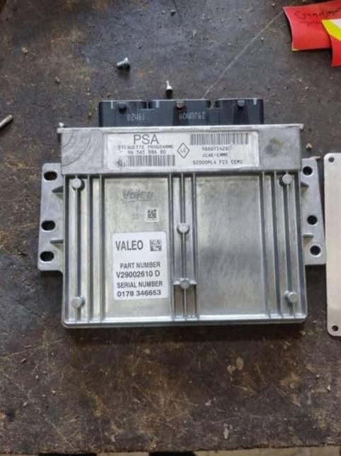 ایسیوکامپیوتراستوک اکبندوتعمیرات ایسیوخودرو|قطعات یدکی و لوازم جانبی|تهران, شهرک استقلال|دیوار