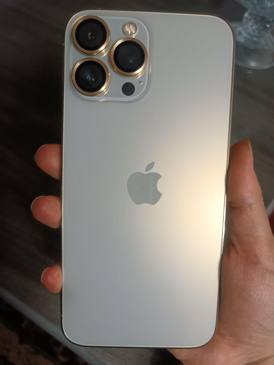 اپل iPhone 13 Pro Max با حافظهٔ ۲۵۶ گیگابایت|موبایل|شیراز, شاهچراغ|دیوار