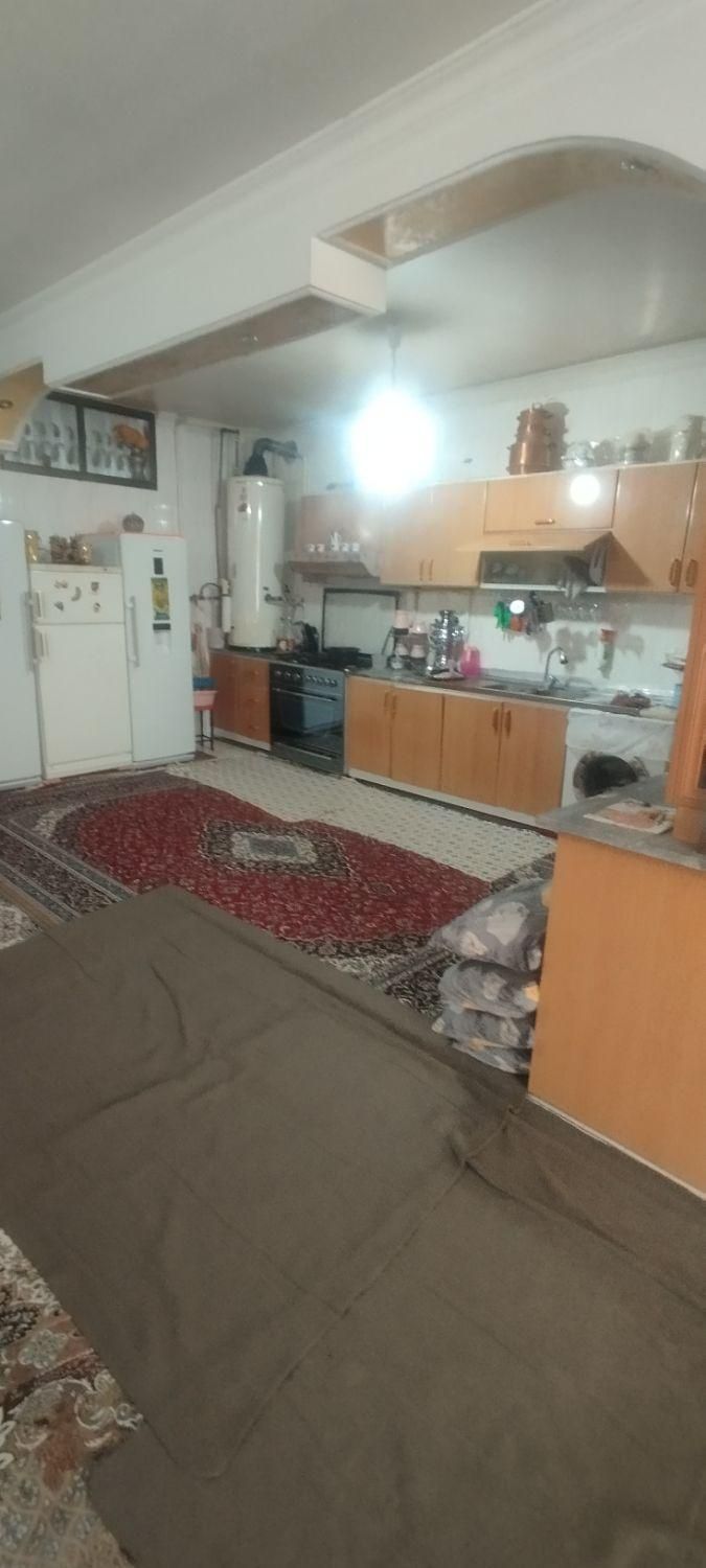فروش خانه ویلایی 180 متری سند دار در نبوی منش|فروش خانه و ویلا|اصفهان, کارلادان|دیوار