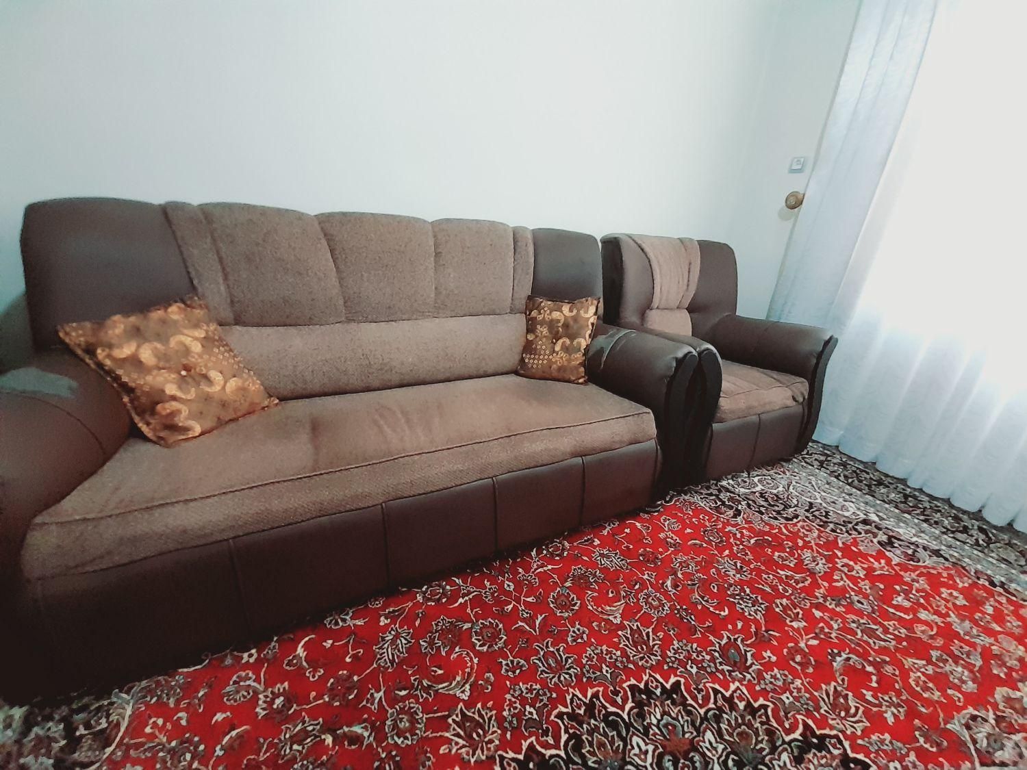 مبل هفت نفره|مبلمان خانگی و میز عسلی|بهار, |دیوار