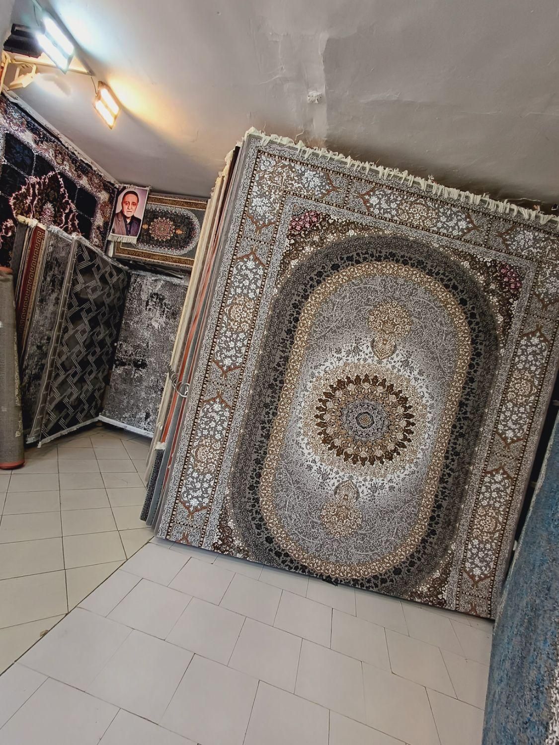 فرش ۹متری جشنواره فروش حاجی حسینی فقط ۳/۵۰۰ ت|فرش|مشهد, طلاب|دیوار