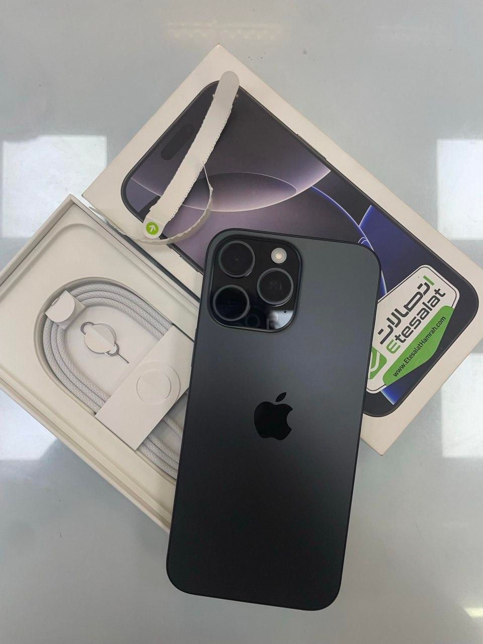 اپل iPhone 16 Pro Max با حافظهٔ ۲۵۶ گیگابایت|موبایل|مشهد, احمدآباد|دیوار