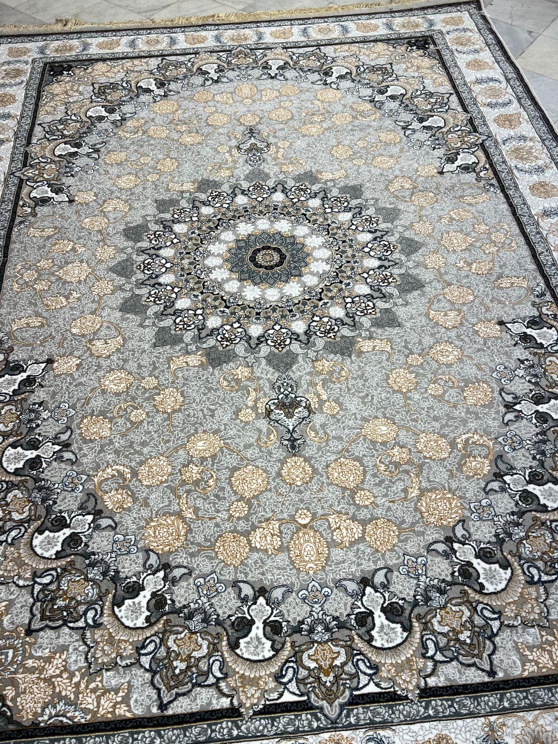 فرش12متری 700شانه|فرش|زاهدان, |دیوار