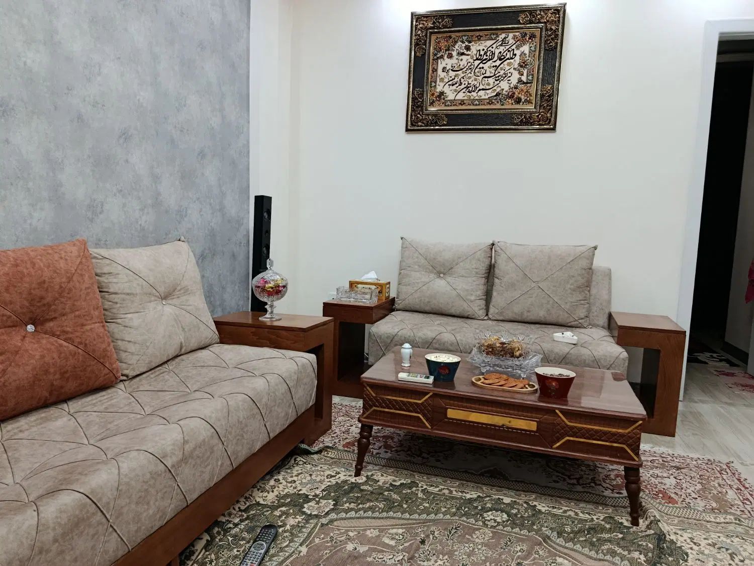 مبلمان ال ۵ نفره|مبلمان خانگی و میز عسلی|تهران, تهران‌نو|دیوار